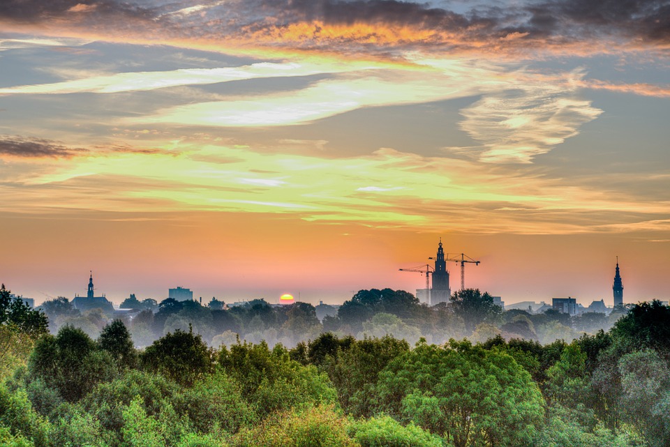 Teambuilding Grongingen Skyline uitzicht zonsondergang