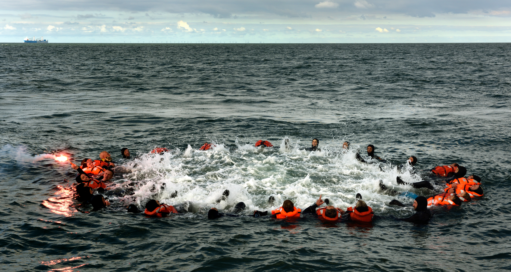 Bedrijfsuitje: Survival op zee: de strijd tegen het water