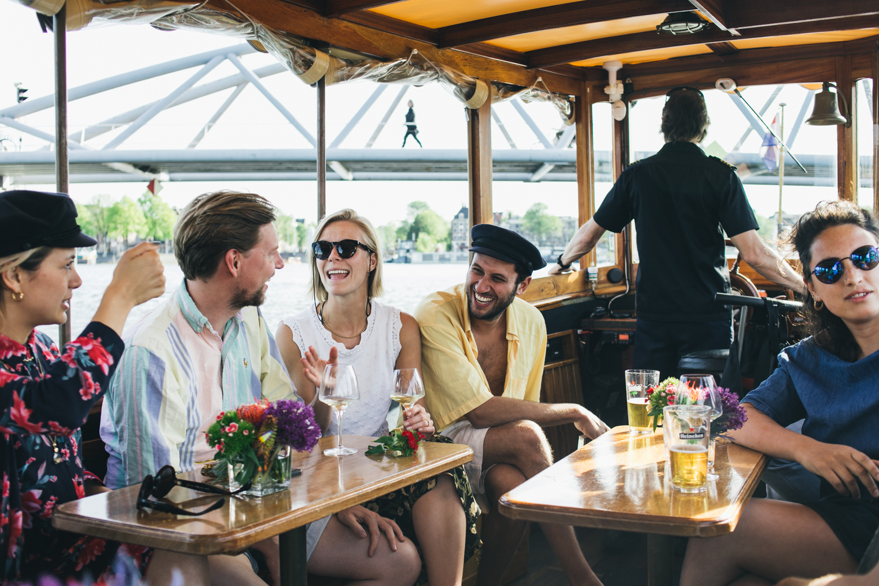 Personeelsuitje: Borrelboot op de grachten