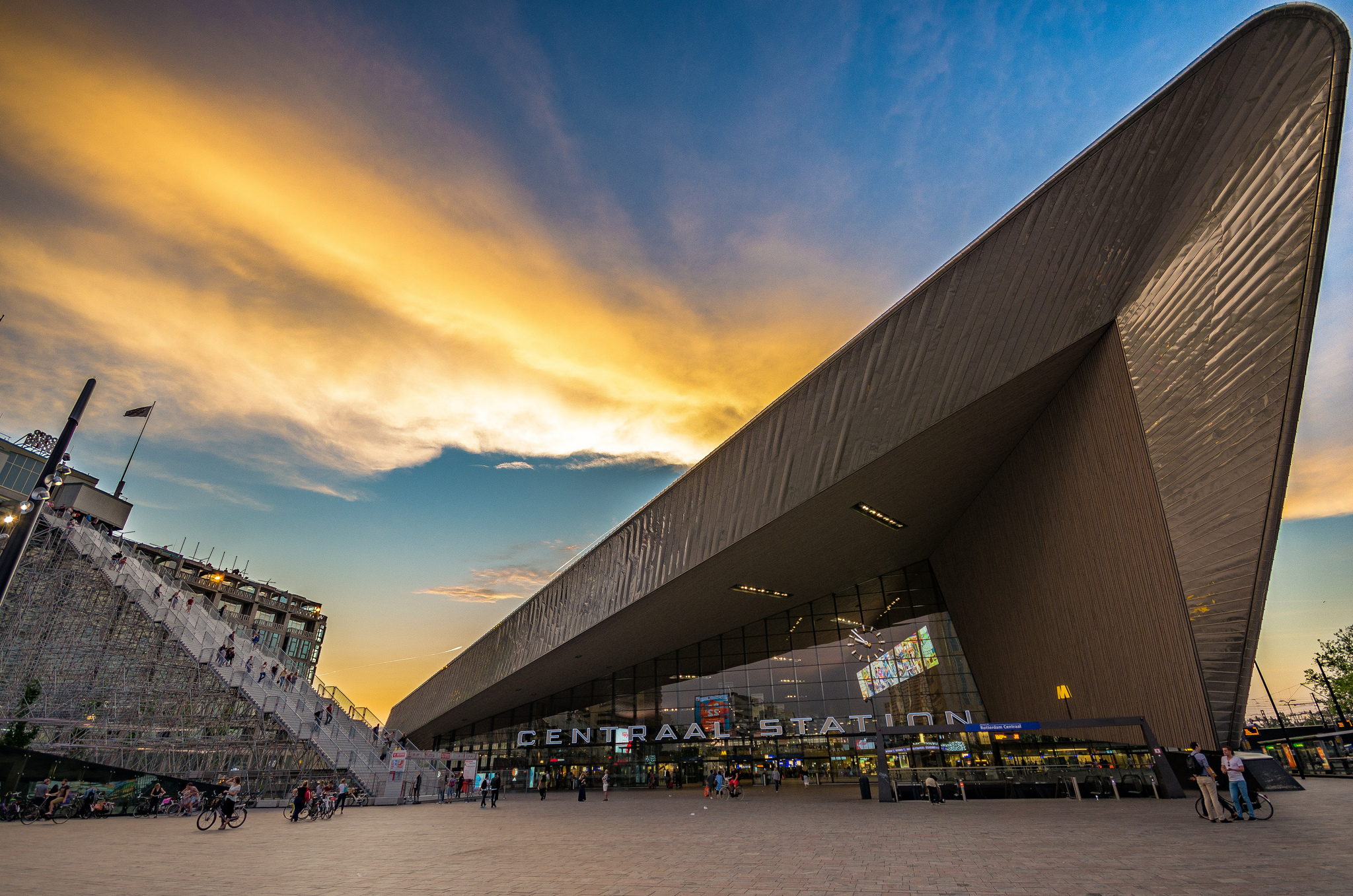 Bedrijfsuitje Rotterdam Centraal Station