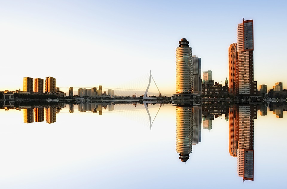 Rotterdam Bedrijfsuitje Erasmusbrug