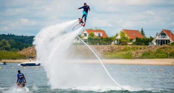 Flyboard Experience Durf te Dromen Groningen Bedrijfsuitje Actief uitje Water