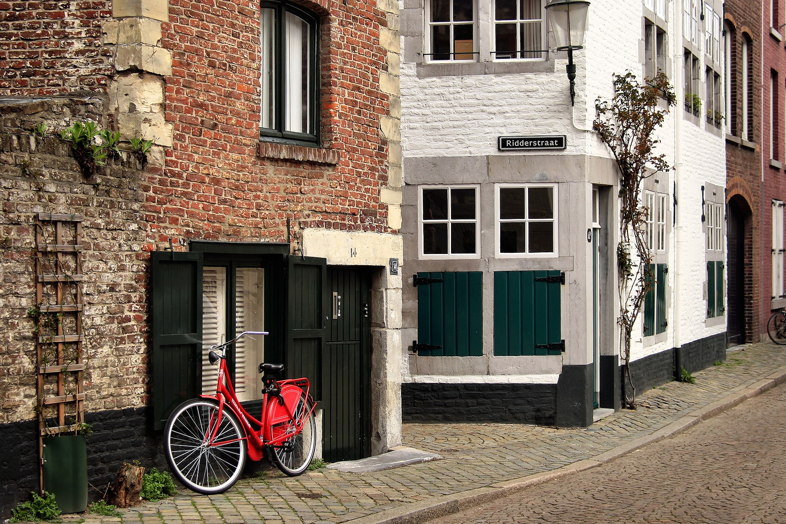 Maastricht Bedrijfsuitje Architectuur Huizen 